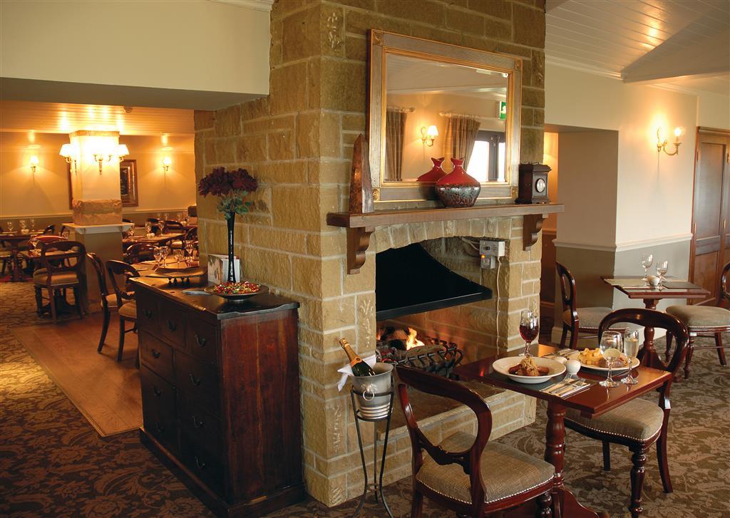 Pennine Manor Hotel Huddersfield Restaurant photo